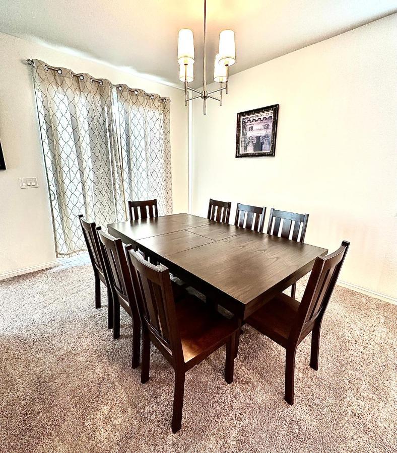 Spacious House, 5 Bedrooms, Sleeps 12, Near Las Vegas Strip And Airport Экстерьер фото