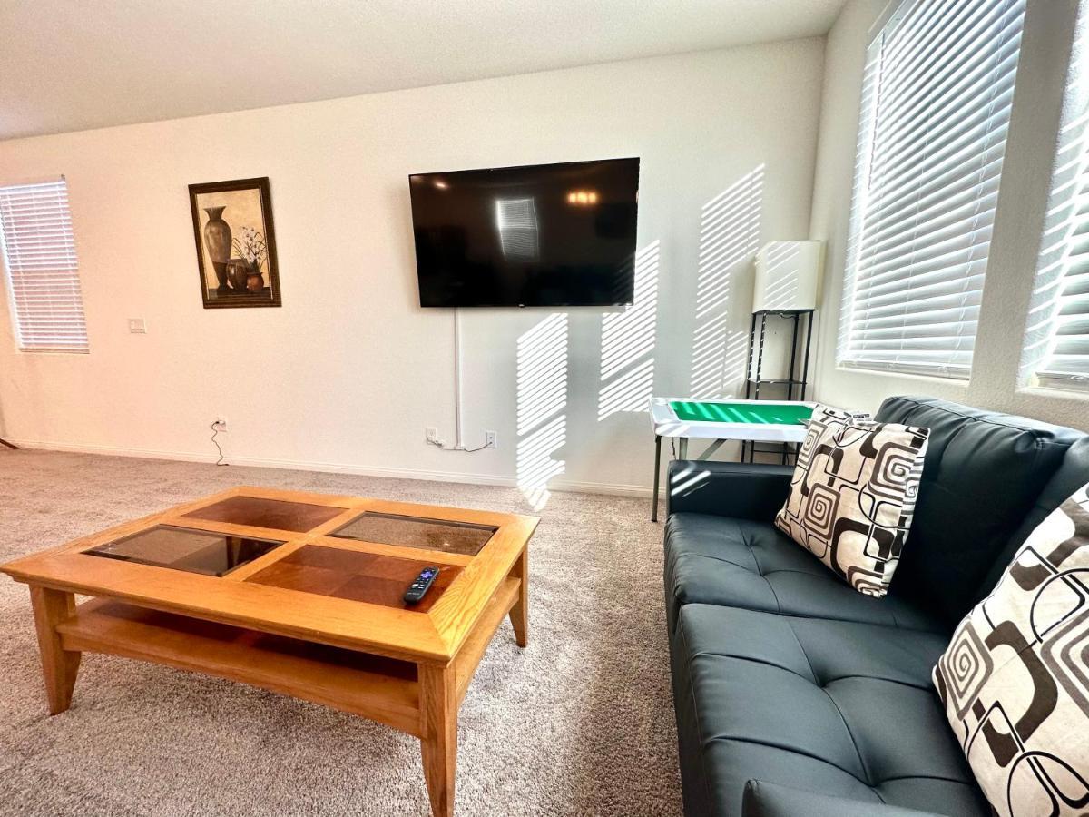 Spacious House, 5 Bedrooms, Sleeps 12, Near Las Vegas Strip And Airport Экстерьер фото