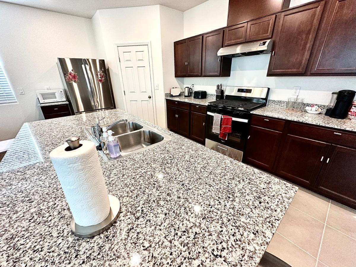 Spacious House, 5 Bedrooms, Sleeps 12, Near Las Vegas Strip And Airport Экстерьер фото
