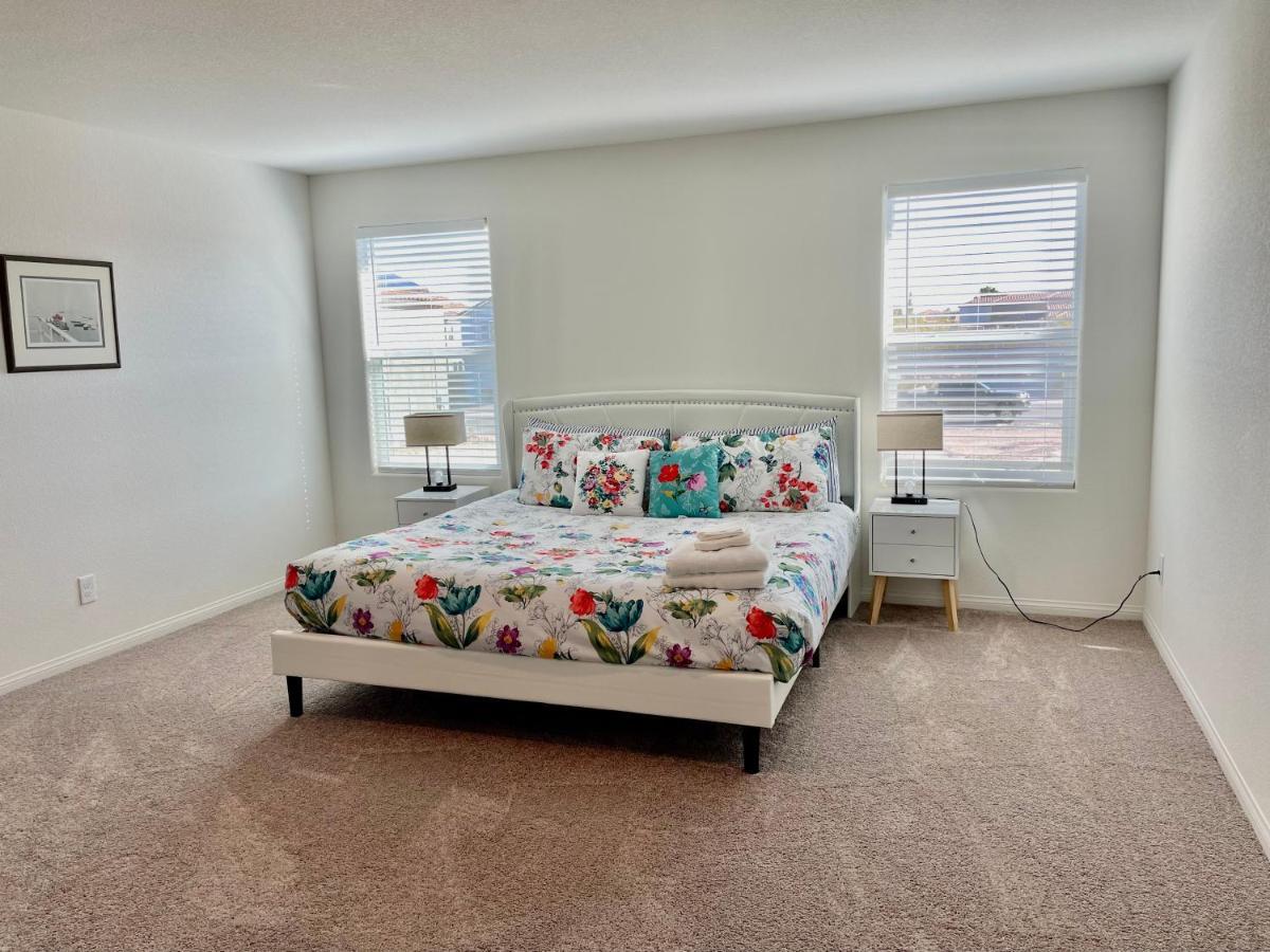 Spacious House, 5 Bedrooms, Sleeps 12, Near Las Vegas Strip And Airport Экстерьер фото