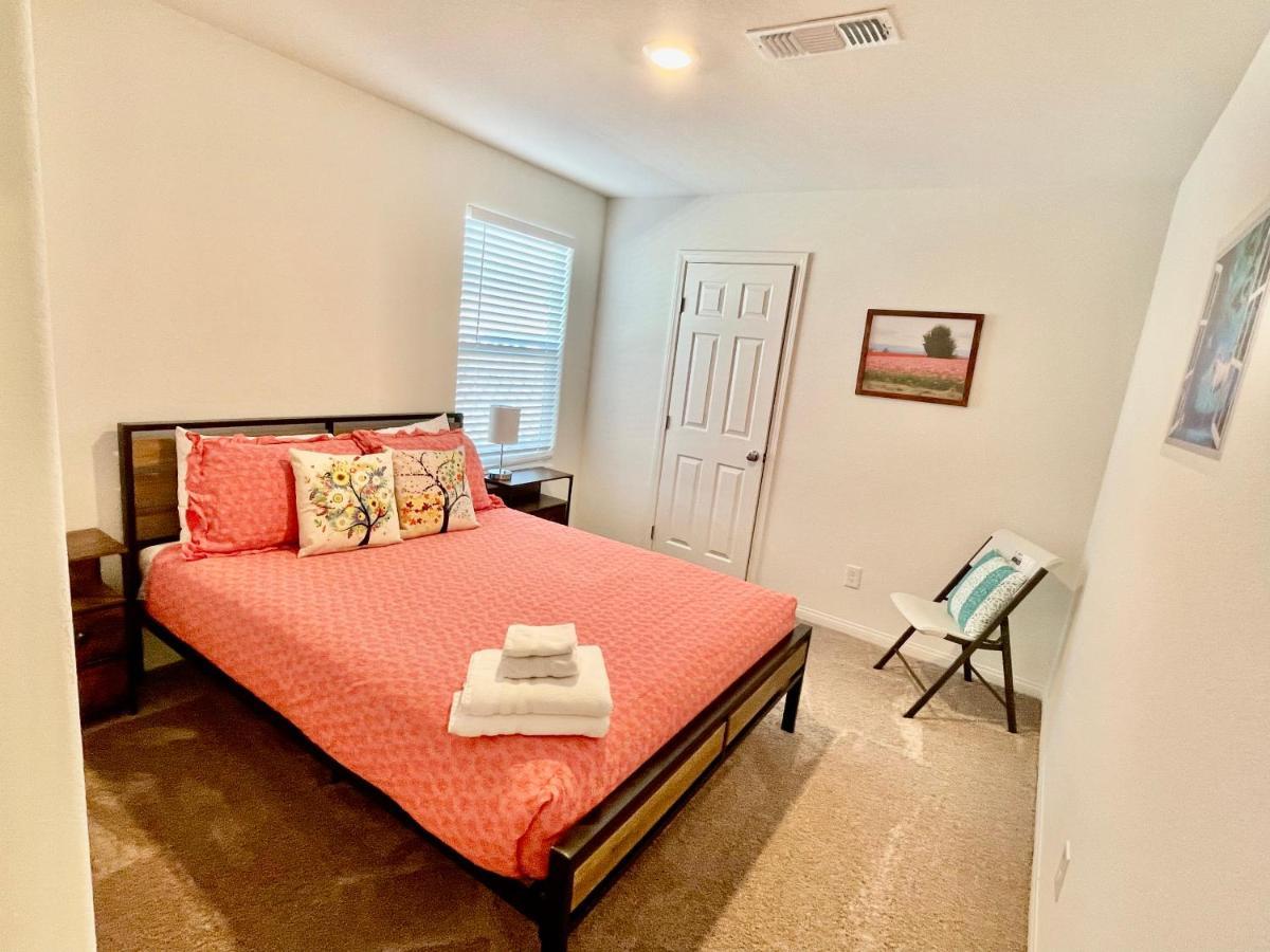 Spacious House, 5 Bedrooms, Sleeps 12, Near Las Vegas Strip And Airport Экстерьер фото